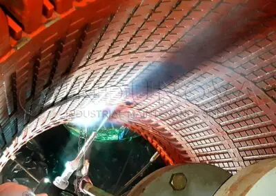 Limpieza con hielo seco en estator de generador eléctrico